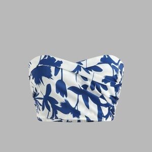 Cider Blue and White Floral Crop Top
